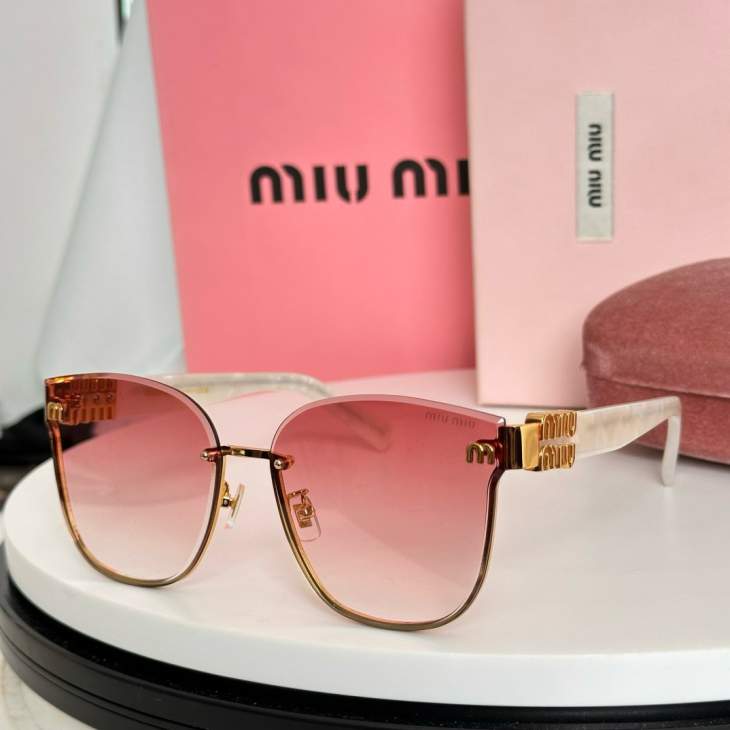 Picture of Miu Miu Sunglasses _SKUfw79278721fw